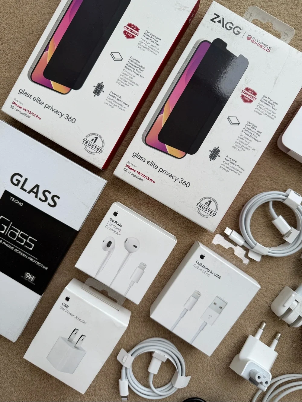 Assorted Apple Accessories Bundle